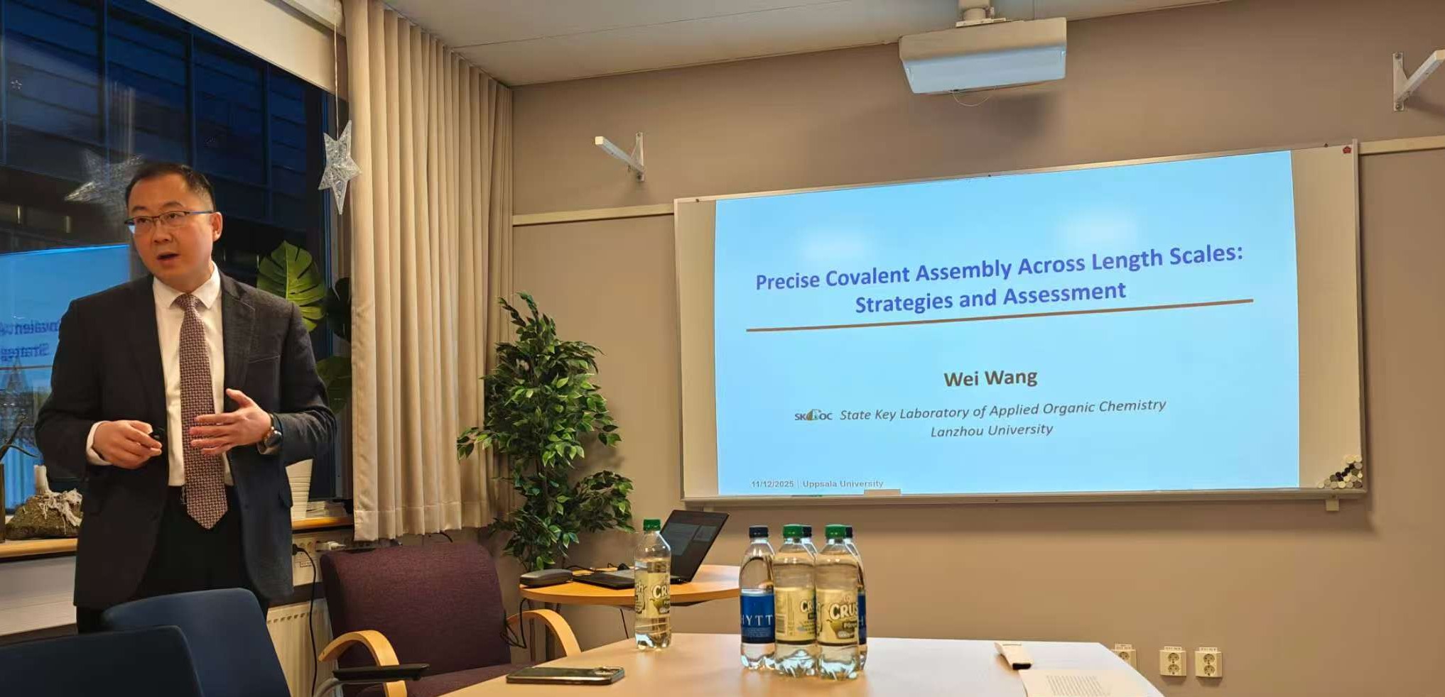Prof. Wei Wang visit